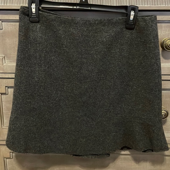 Madewell dark gray wool skirt size‎ 4 - Picture 1 of 4